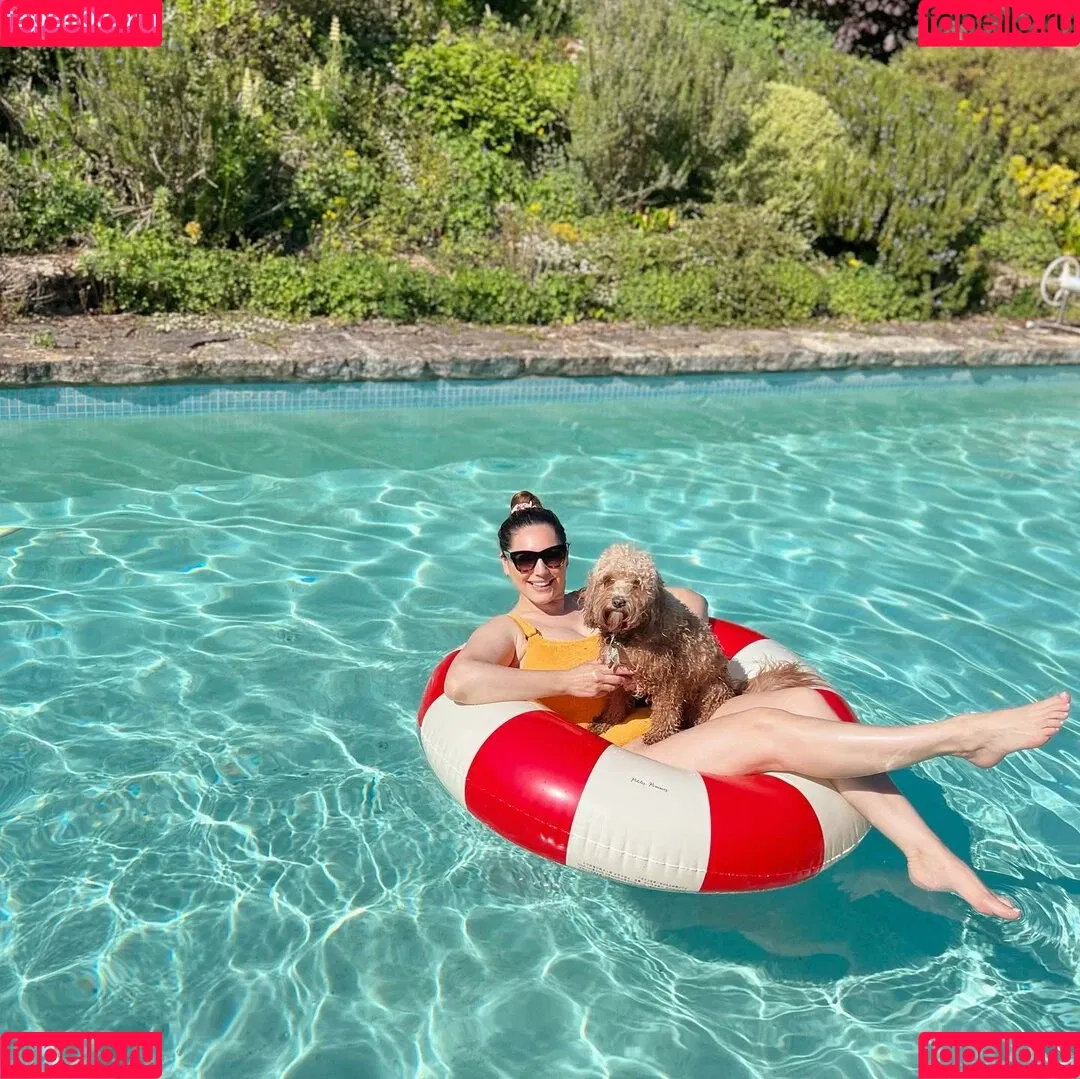 IAMKELLYBROOK / Kelly Brook / iamkb Onlyfans Photo Gallery 