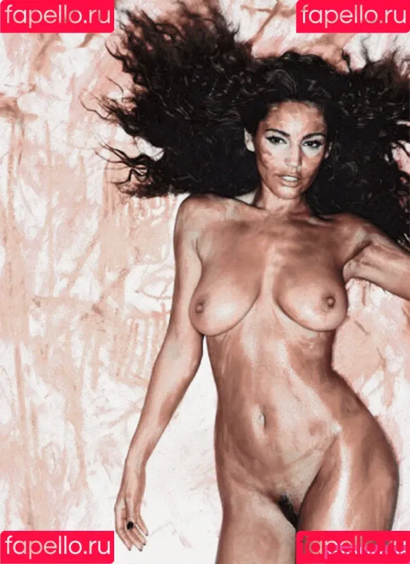 IAMKELLYBROOK / Kelly Brook / iamkb Onlyfans Photo Gallery 