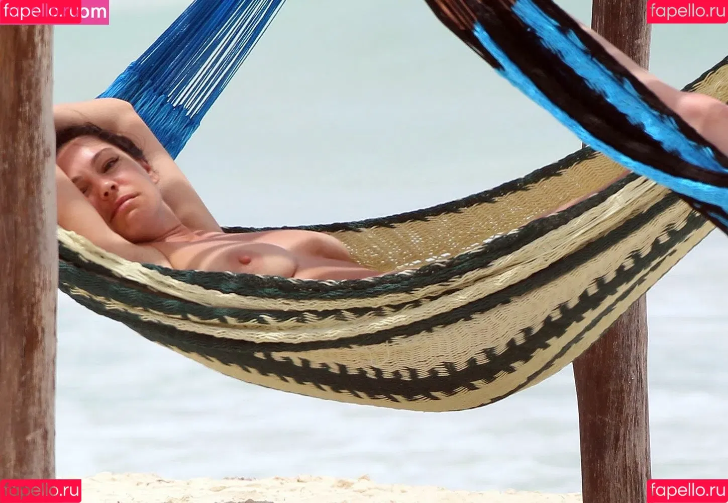 IAMKELLYBROOK / Kelly Brook / iamkb Onlyfans Photo Gallery 