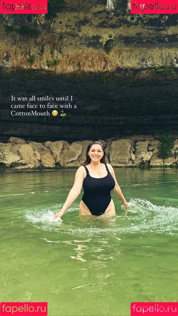 IAMKELLYBROOK / Kelly Brook / iamkb Onlyfans Photo Gallery 