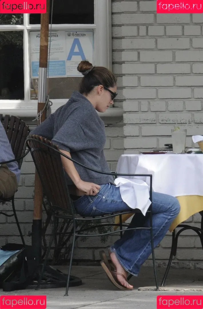 IAMKELLYBROOK / Kelly Brook / iamkb Onlyfans Photo Gallery 