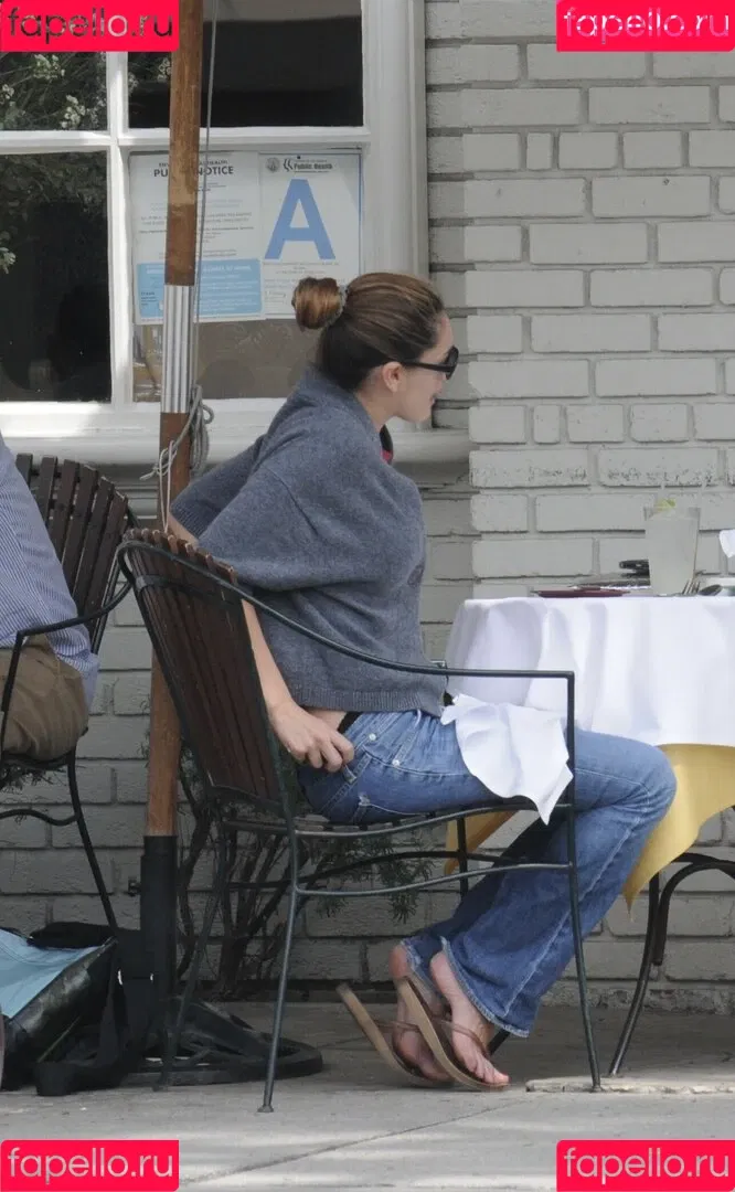 IAMKELLYBROOK / Kelly Brook / iamkb Onlyfans Photo Gallery 