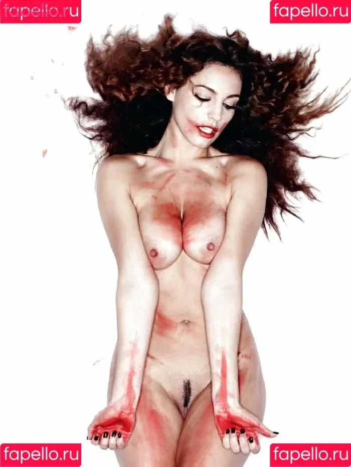 IAMKELLYBROOK / Kelly Brook / iamkb Onlyfans Photo Gallery 