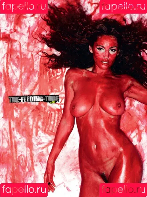 IAMKELLYBROOK / Kelly Brook / iamkb Onlyfans Photo Gallery 