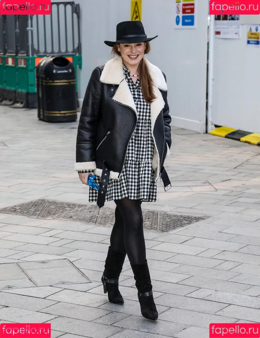 IAMKELLYBROOK / Kelly Brook / iamkb Onlyfans Photo Gallery 