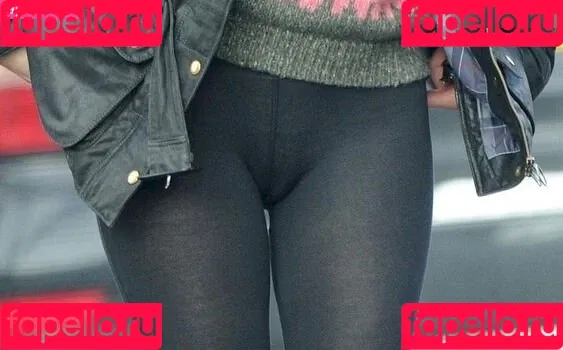 IAMKELLYBROOK / Kelly Brook / iamkb Onlyfans Photo Gallery 