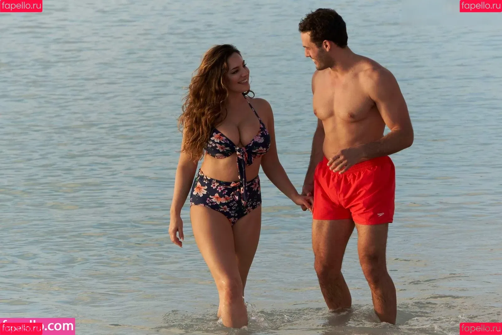 IAMKELLYBROOK / Kelly Brook / iamkb Onlyfans Photo Gallery 