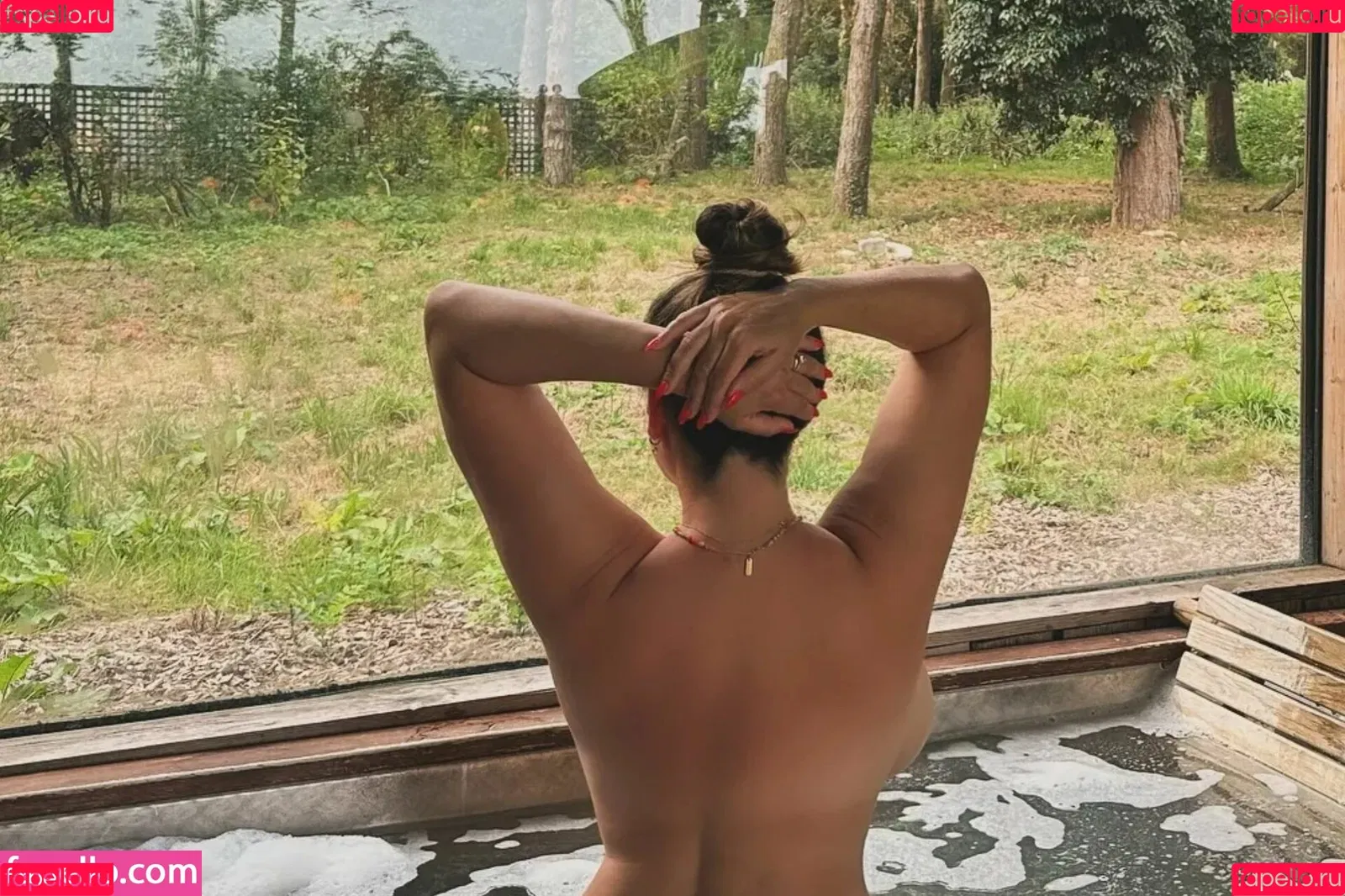 IAMKELLYBROOK / Kelly Brook / iamkb Onlyfans Photo Gallery 