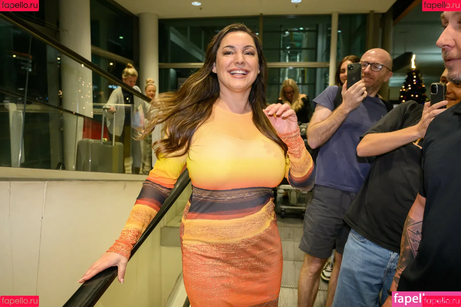 IAMKELLYBROOK / Kelly Brook / iamkb Onlyfans Photo Gallery 