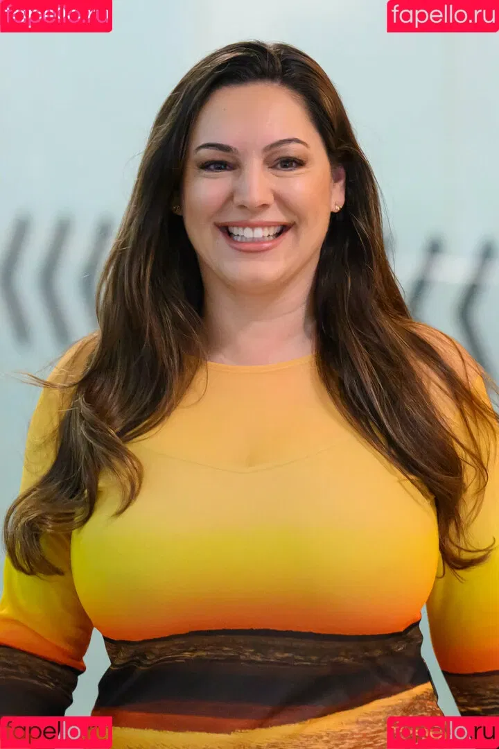 IAMKELLYBROOK / Kelly Brook / iamkb Onlyfans Photo Gallery 