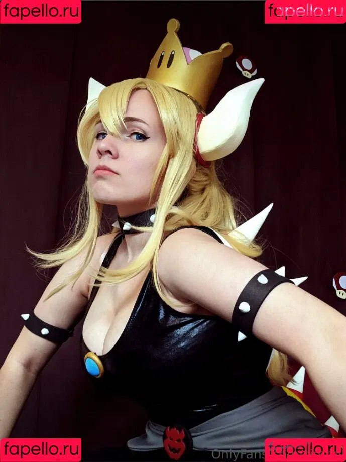 Katie Simrell / https: / katiesimrell / simrell Onlyfans Photo Gallery 