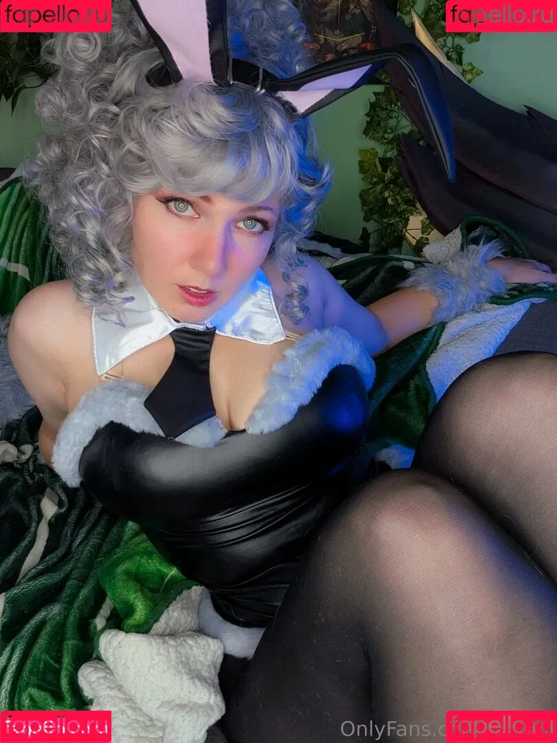 Katie Simrell / https: / katiesimrell / simrell Onlyfans Photo Gallery 