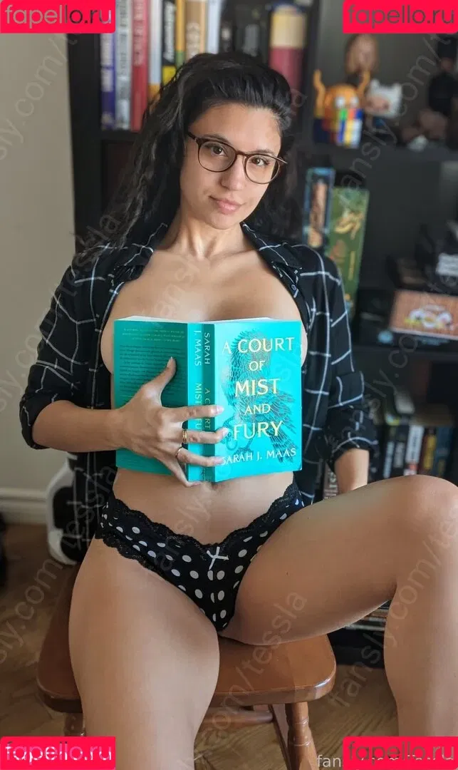 Tessla / thisistessla Onlyfans Photo Gallery 