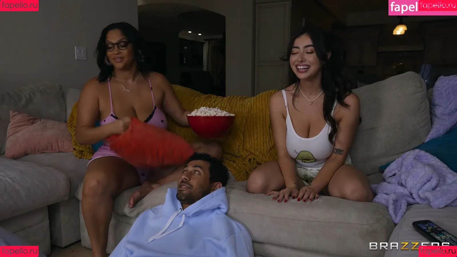 Chloe Surreal / chloesurreal / iamchloesurreal Onlyfans Photo Gallery 