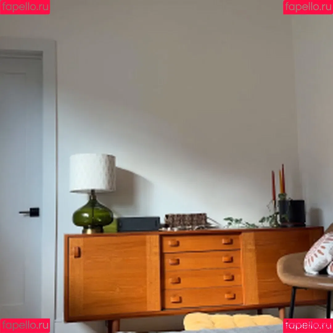 Chloe Surreal / chloesurreal / iamchloesurreal Onlyfans Photo Gallery 