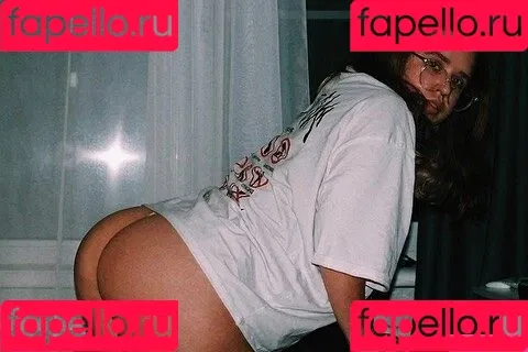 Curly_Decency / user417306662693515264 Onlyfans Photo Gallery 