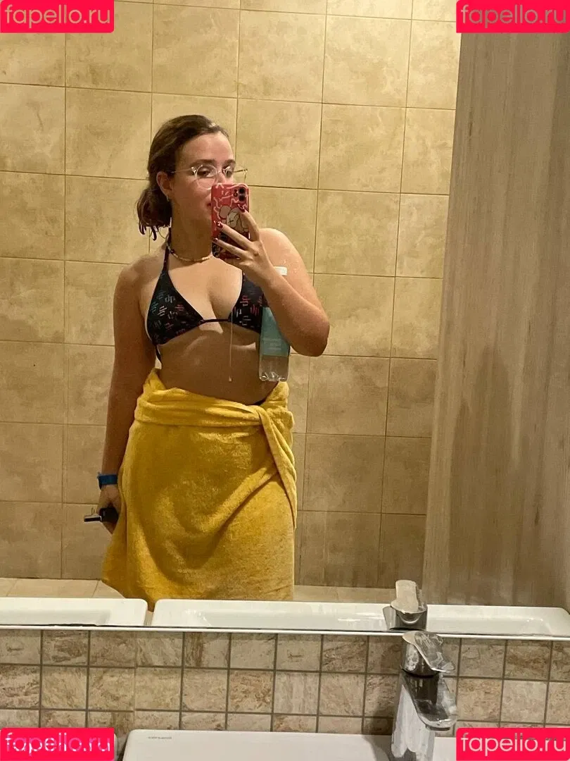 Curly_Decency / user417306662693515264 Onlyfans Photo Gallery 