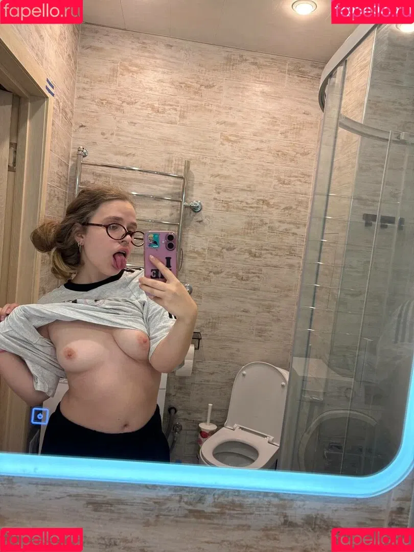 Curly_Decency / user417306662693515264 Onlyfans Photo Gallery 