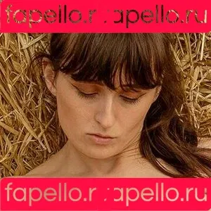 Clara Sinclair / Mangomodel666 / clarasinclairart Onlyfans Photo Gallery 