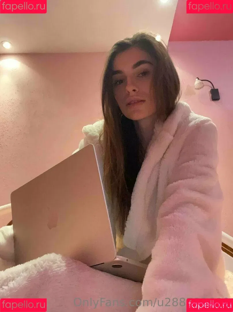 j_mi_cha / judy_mi Onlyfans Photo Gallery 