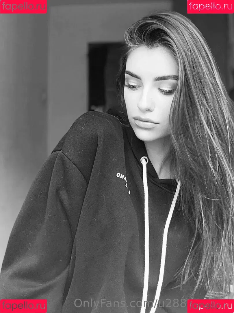 j_mi_cha / judy_mi Onlyfans Photo Gallery 