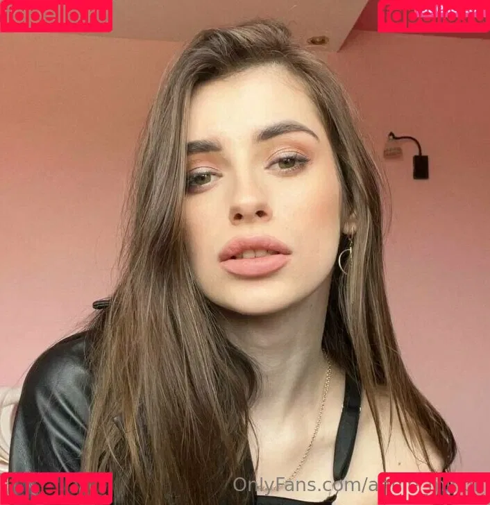 j_mi_cha / judy_mi Onlyfans Photo Gallery 