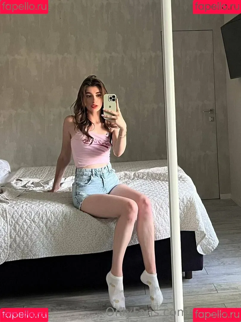 j_mi_cha / judy_mi Onlyfans Photo Gallery 