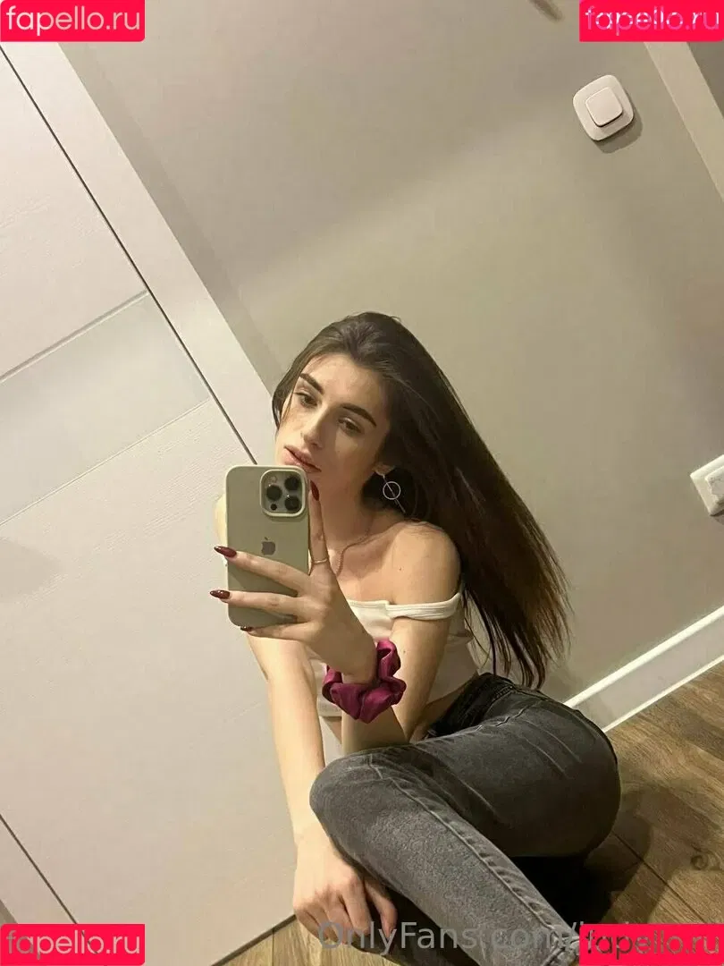 j_mi_cha / judy_mi Onlyfans Photo Gallery 