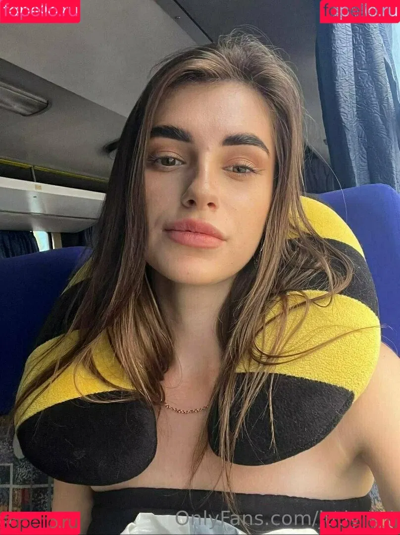 j_mi_cha / judy_mi Onlyfans Photo Gallery 