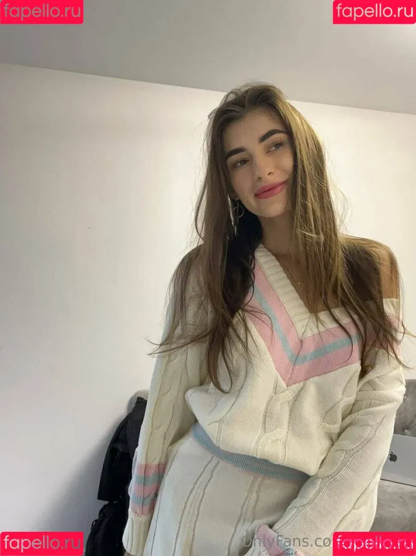 j_mi_cha / judy_mi Onlyfans Photo Gallery 