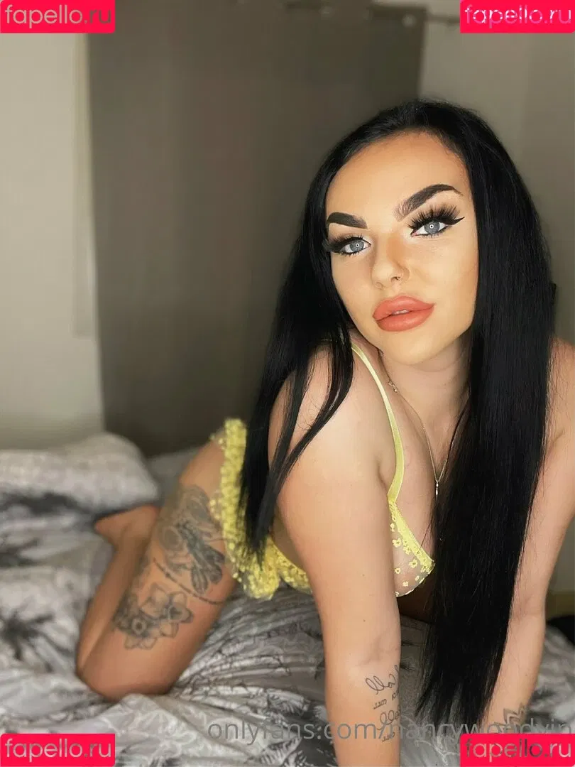 itsnancywoodfree / itstacticaltimesomewhere Onlyfans Photo Gallery 