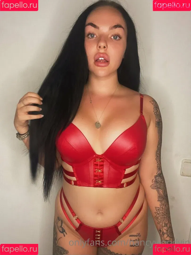 itsnancywoodfree / itstacticaltimesomewhere Onlyfans Photo Gallery 