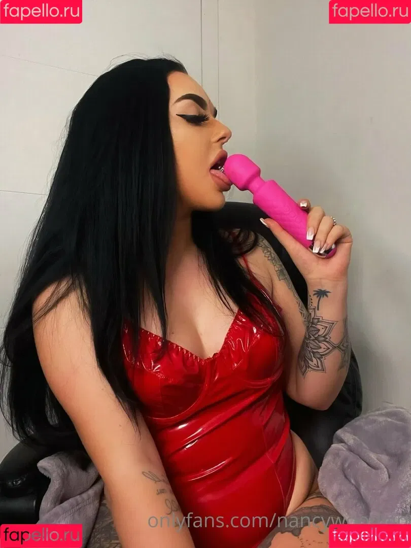 itsnancywoodfree / itstacticaltimesomewhere Onlyfans Photo Gallery 