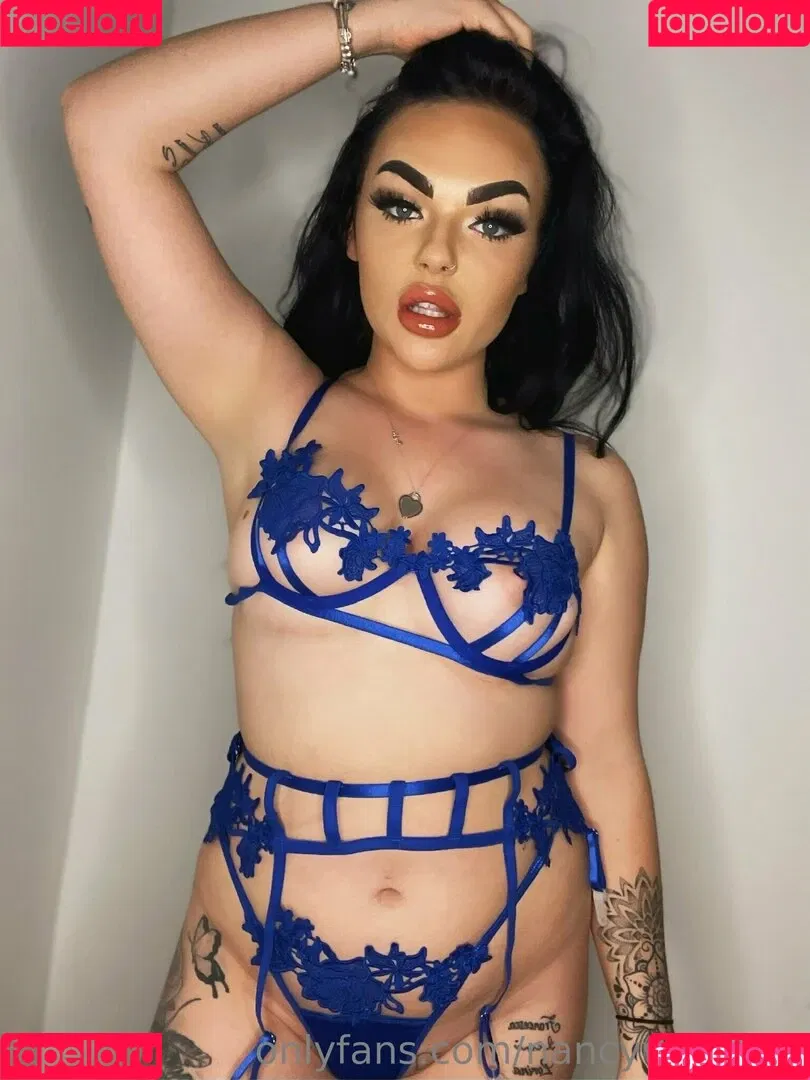 itsnancywoodfree / itstacticaltimesomewhere Onlyfans Photo Gallery 