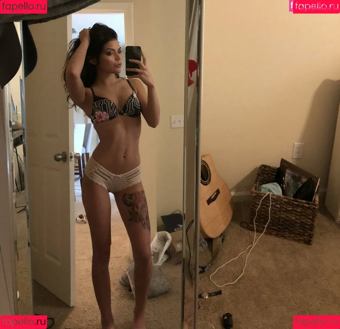 7adygirl / Littleviv / unreligion Onlyfans Photo Gallery 