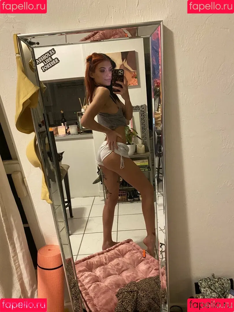 7adygirl / Littleviv / unreligion Onlyfans Photo Gallery 