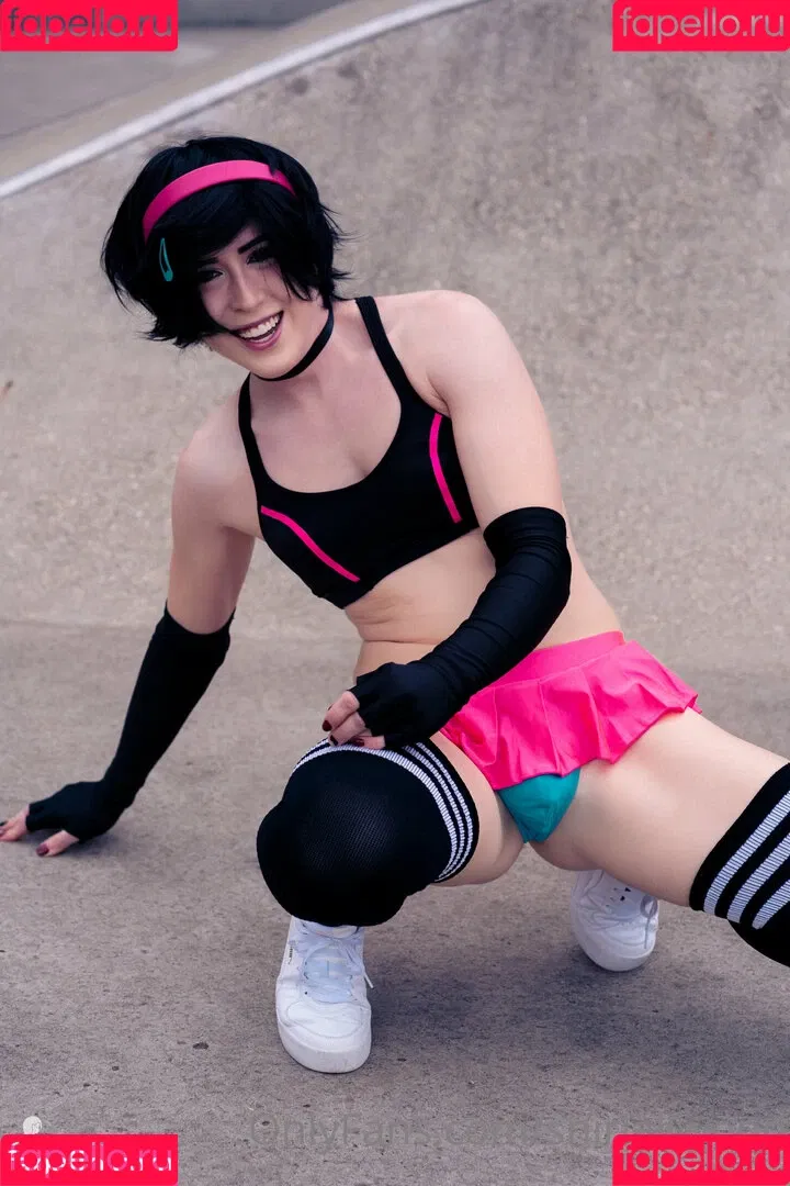 Shiri Allwood / ShiriAllwoodXXX / shiriallwood / shiritrap Onlyfans Photo Gallery 