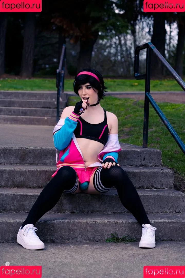 Shiri Allwood / ShiriAllwoodXXX / shiriallwood / shiritrap Onlyfans Photo Gallery 