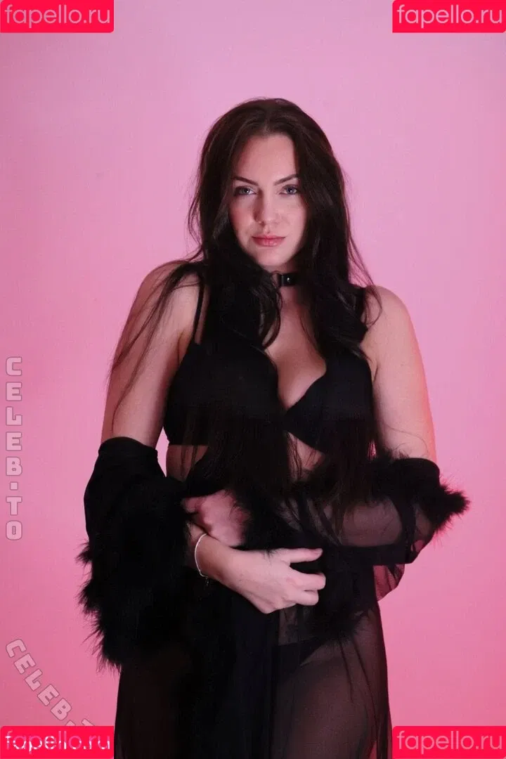 creator / misslou_isa Onlyfans Photo Gallery 