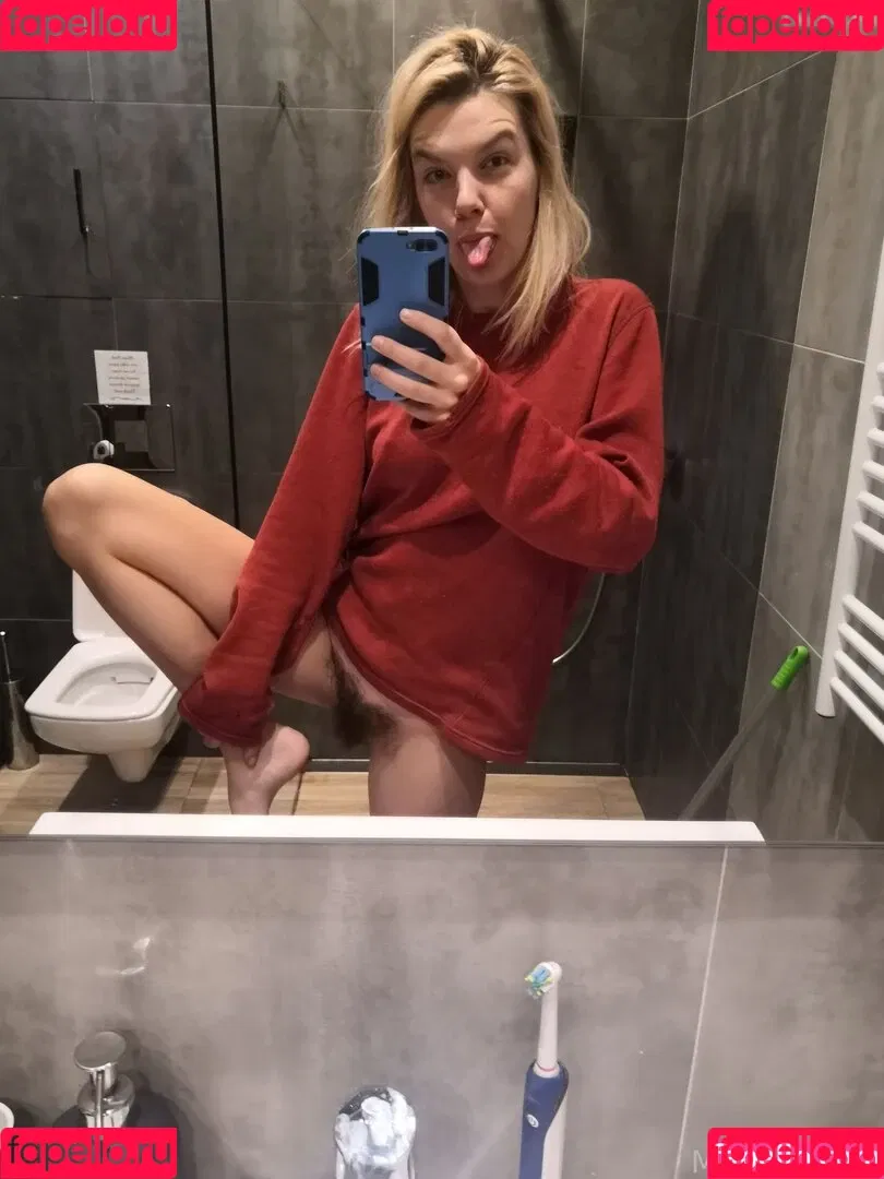 MischaGoesWild Onlyfans Photo Gallery 