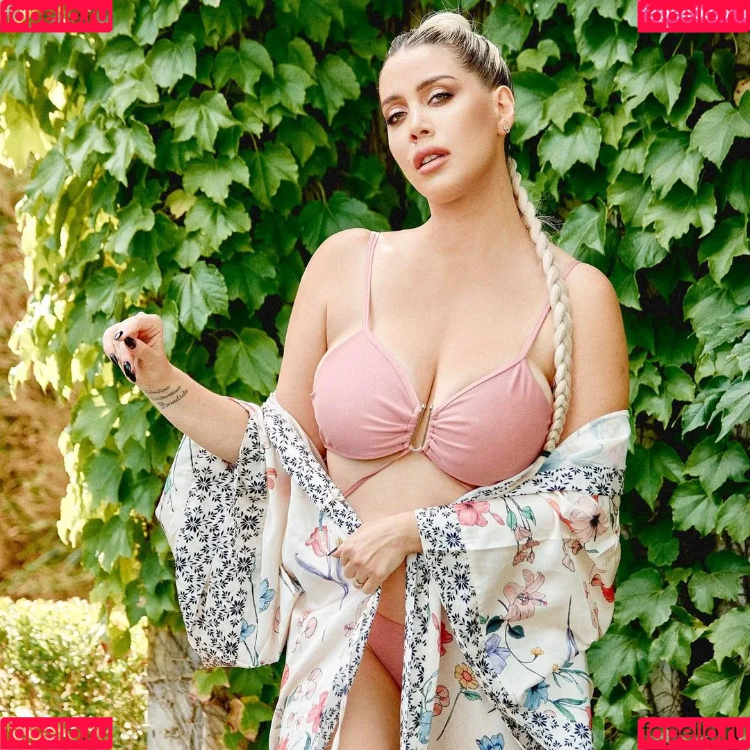 Icardi / Wanda Nara / badbitchwan / wanda_nara Onlyfans Photo Gallery 