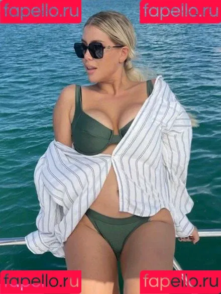 Icardi / Wanda Nara / badbitchwan / wanda_nara Onlyfans Photo Gallery 