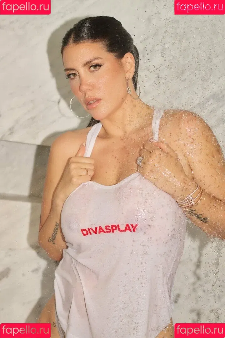 Icardi / Wanda Nara / badbitchwan / wanda_nara Onlyfans Photo Gallery 