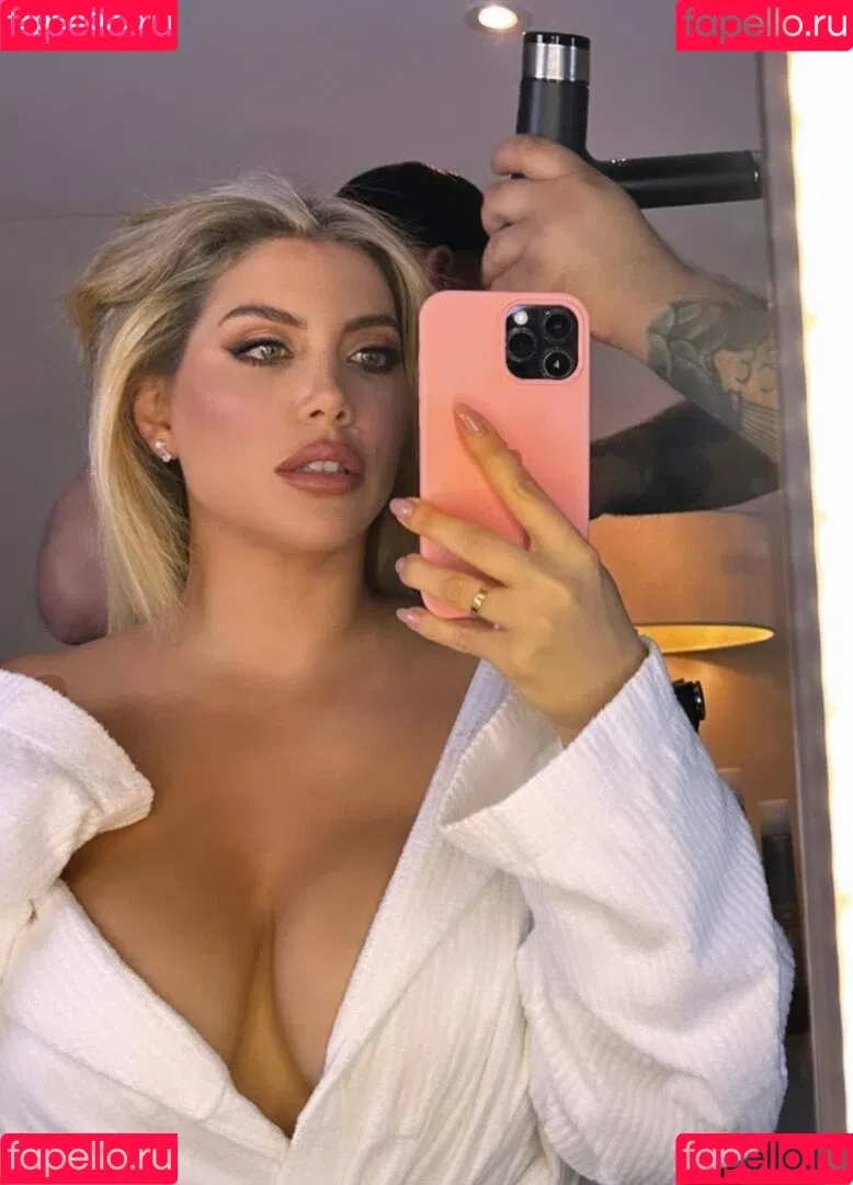 Icardi / Wanda Nara / badbitchwan / wanda_nara Onlyfans Photo Gallery 