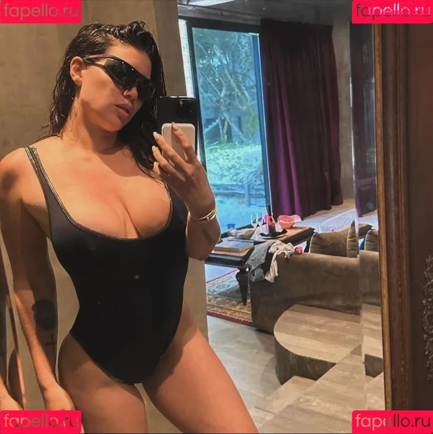 Icardi / Wanda Nara / badbitchwan / wanda_nara Onlyfans Photo Gallery 