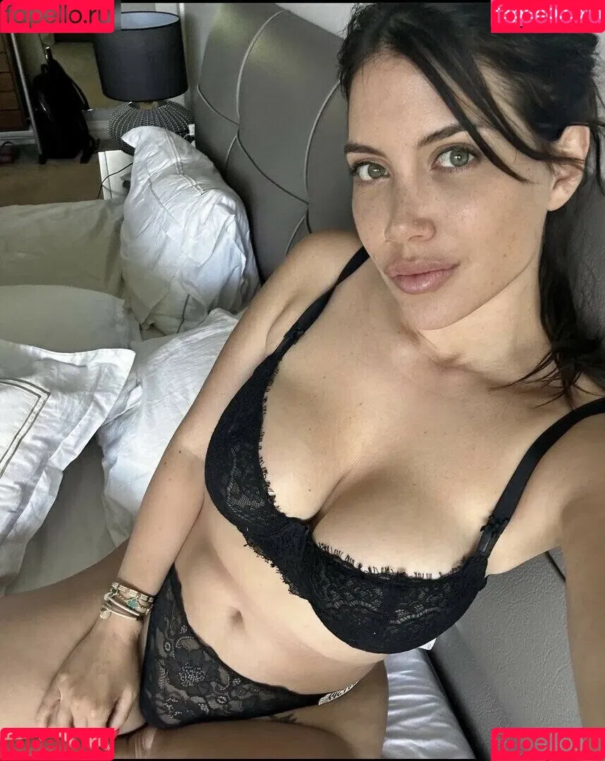 Icardi / Wanda Nara / badbitchwan / wanda_nara Onlyfans Photo Gallery 