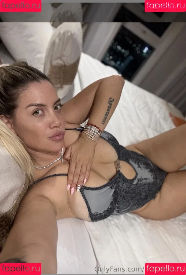 Icardi / Wanda Nara / badbitchwan / wanda_nara Onlyfans Photo Gallery 