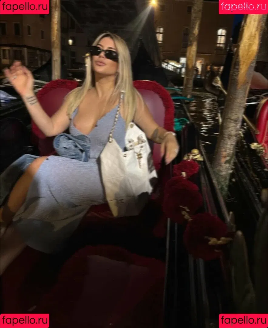 Icardi / Wanda Nara / badbitchwan / wanda_nara Onlyfans Photo Gallery 