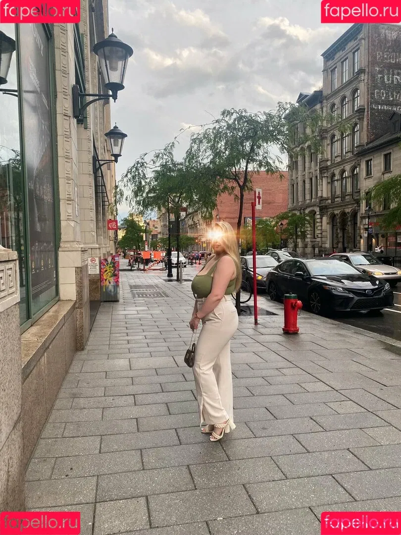 Vanessa Jolie / vanessajolie_ / vanessauncensored Onlyfans Photo Gallery 