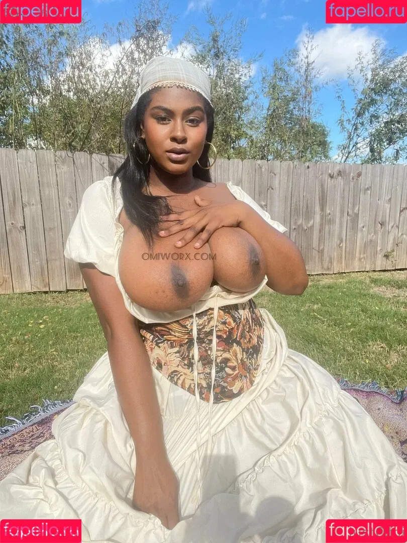 Omi / Omi Stark / OmiStark / justomi Onlyfans Photo Gallery 